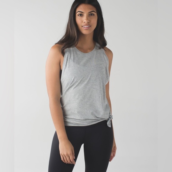 Lululemon Tie & Go Tank - Picture 2 of 9